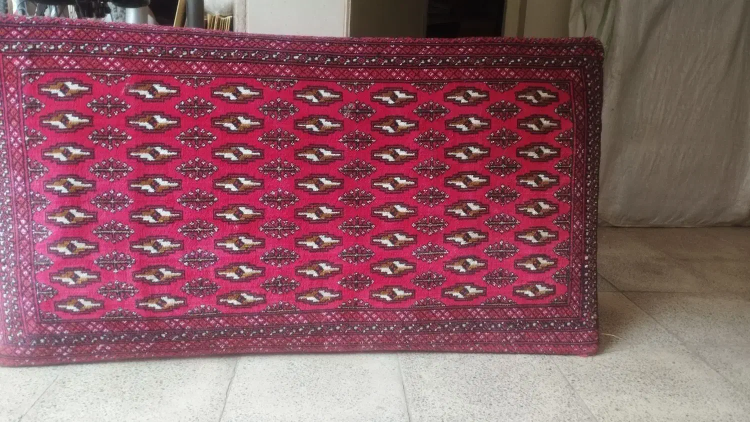 پشتی سالم|پشتی|قزوین, |دیوار