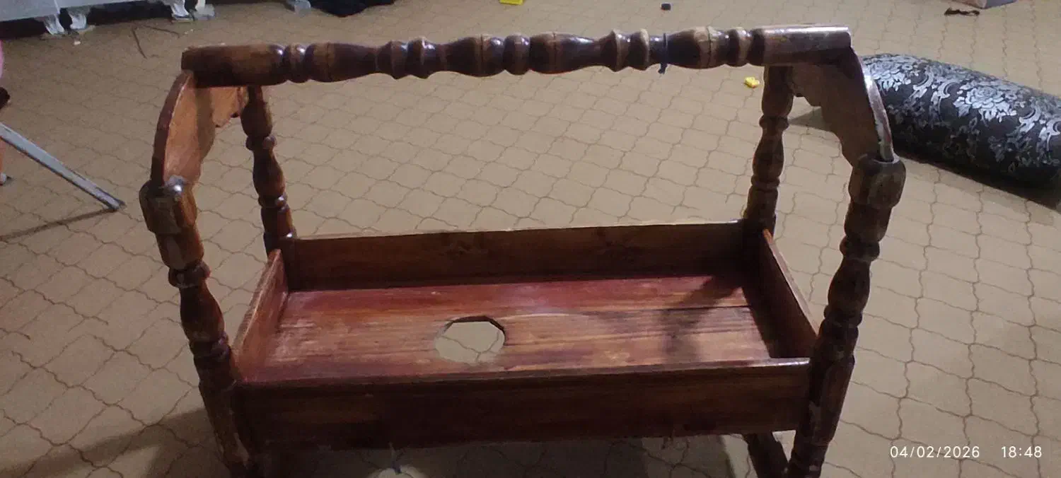 گهواره (لانکه)|اسباب و اثاث بچه|نالوس, |دیوار