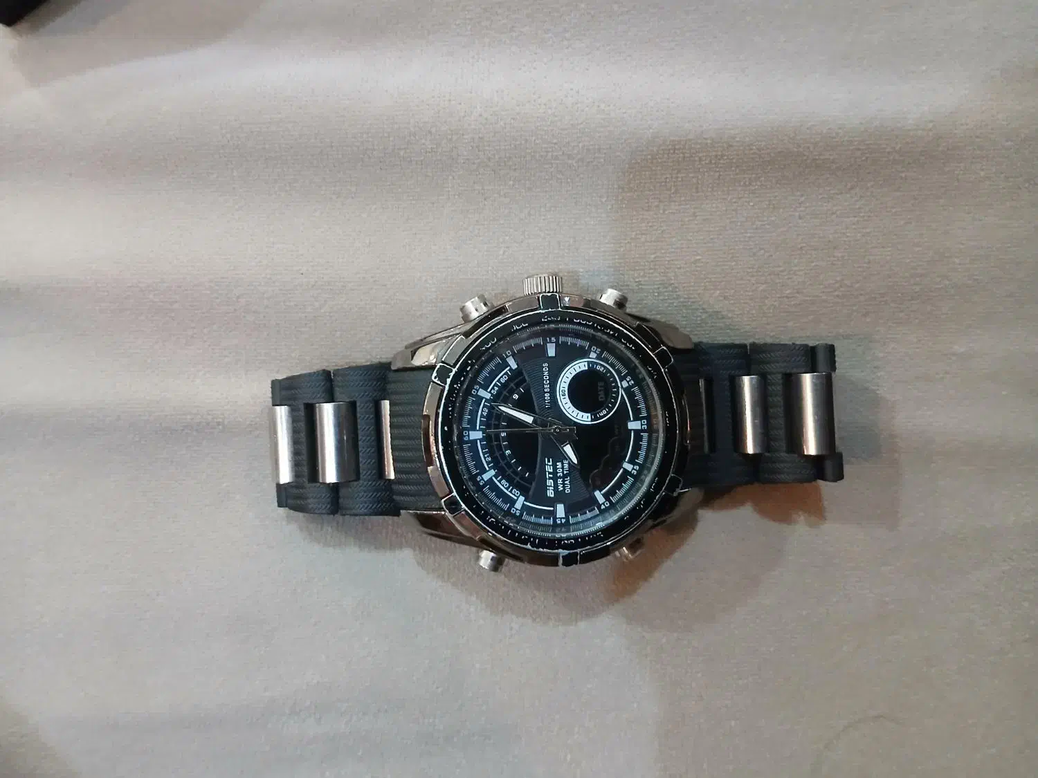 مچی|ساعت|شهرکرد, |دیوار