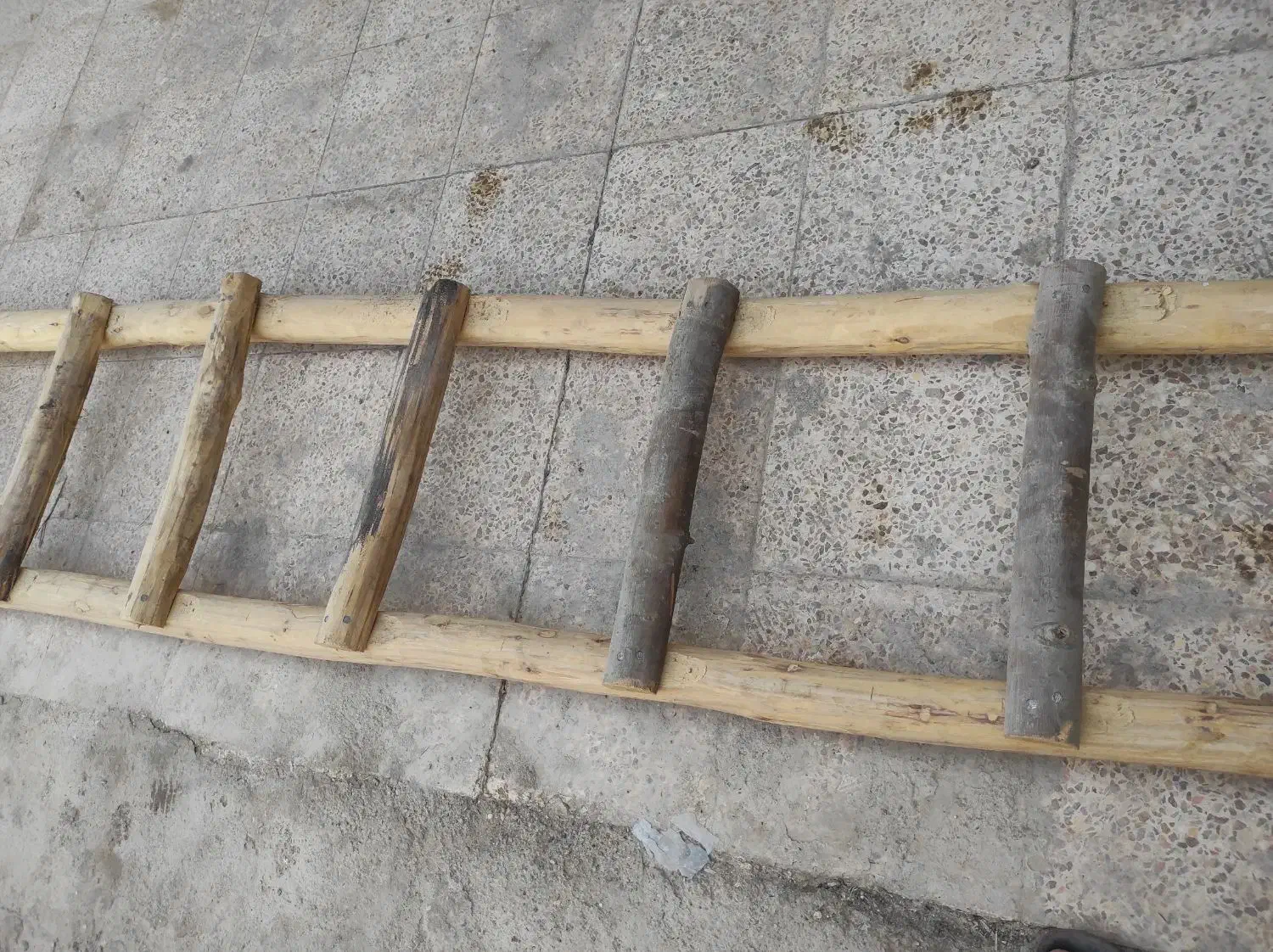 نربان چوبی محکم 5متری|مصالح و تجهیزات ساختمان|کارون, |دیوار