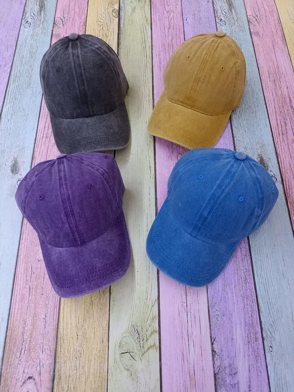 کلاه سنگشور|لباس|قم, نیروگاه|دیوار