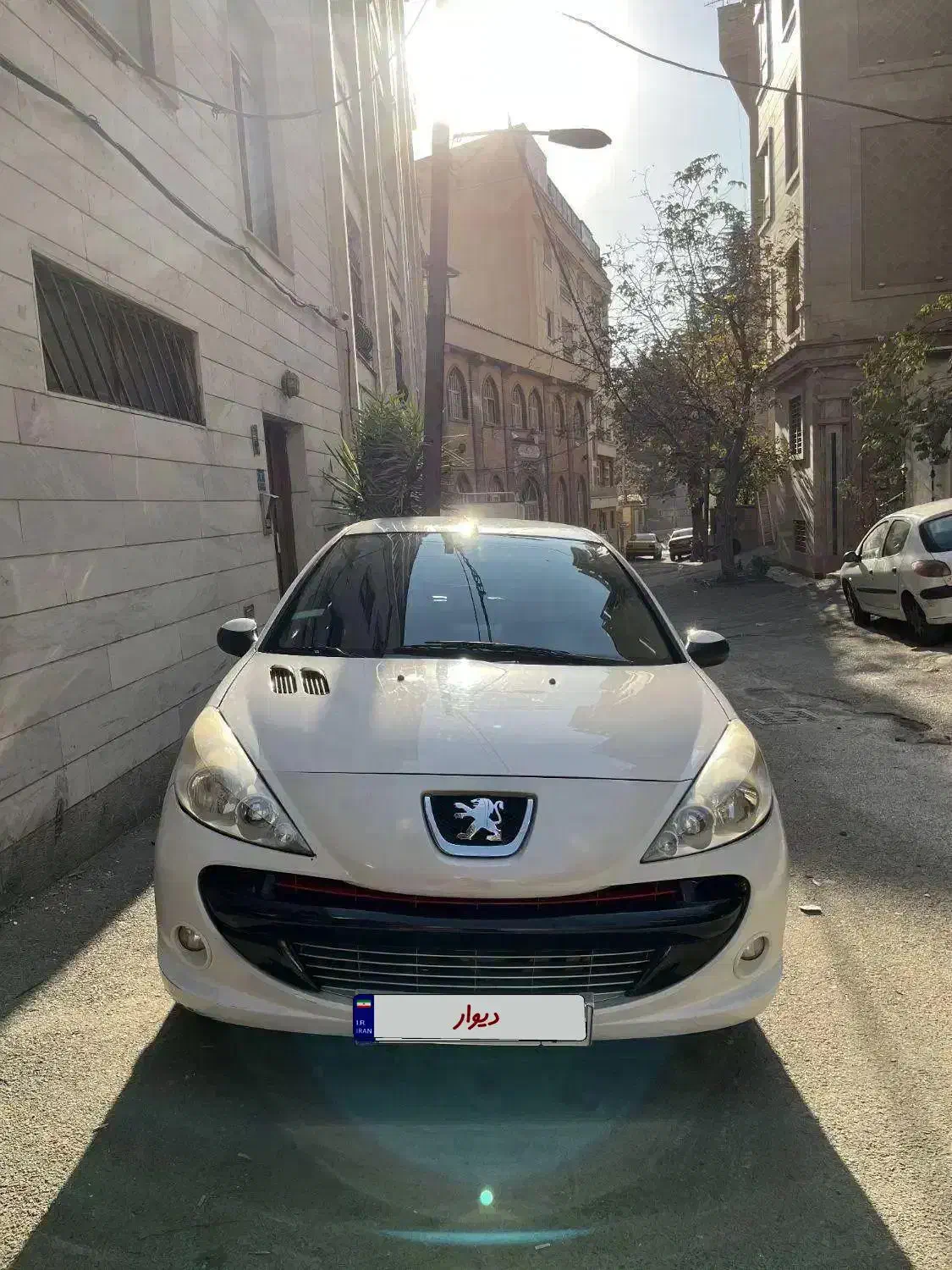 پژو ۲۰۷ دنده ای مدل ۹۰|خودرو سواری و وانت|تهران, جماران (نیاوران)|دیوار