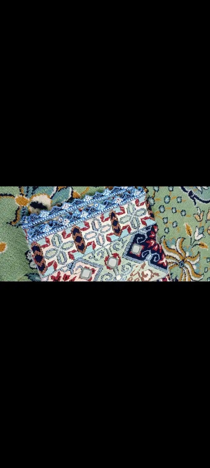 کریشی|لباس|کنارک, |دیوار