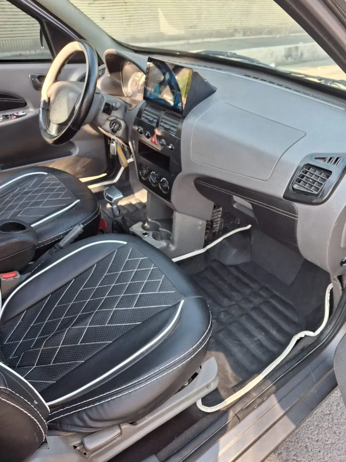 تیبا ۲ مدل ۹۳ دنده و اتومات معاوضه با ۲۰۶ اتومات|خودرو سواری و وانت|کرج, شهرک بنفشه|دیوار