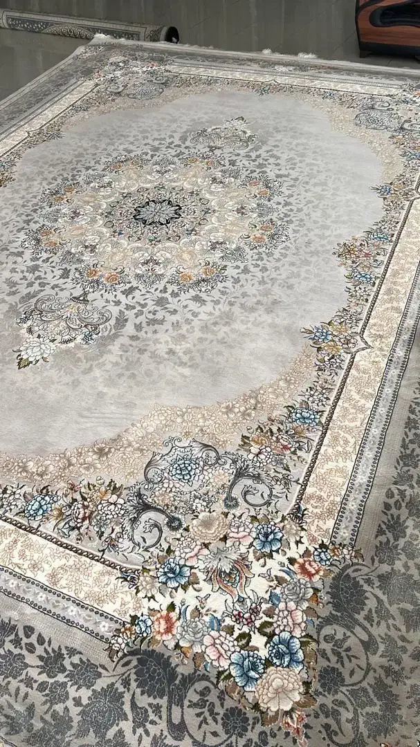 شاهکاری در فرش اریایی|فرش|دوگنبدان, |دیوار