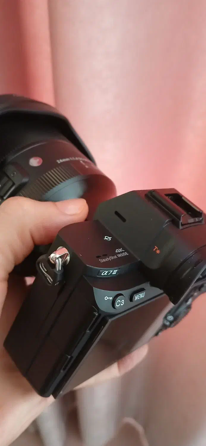 دوربین سونی با لنز وگیم بال|دوربین عکاسی و فیلمبرداری|تهران, فلسطین (میدان انقلاب)|دیوار