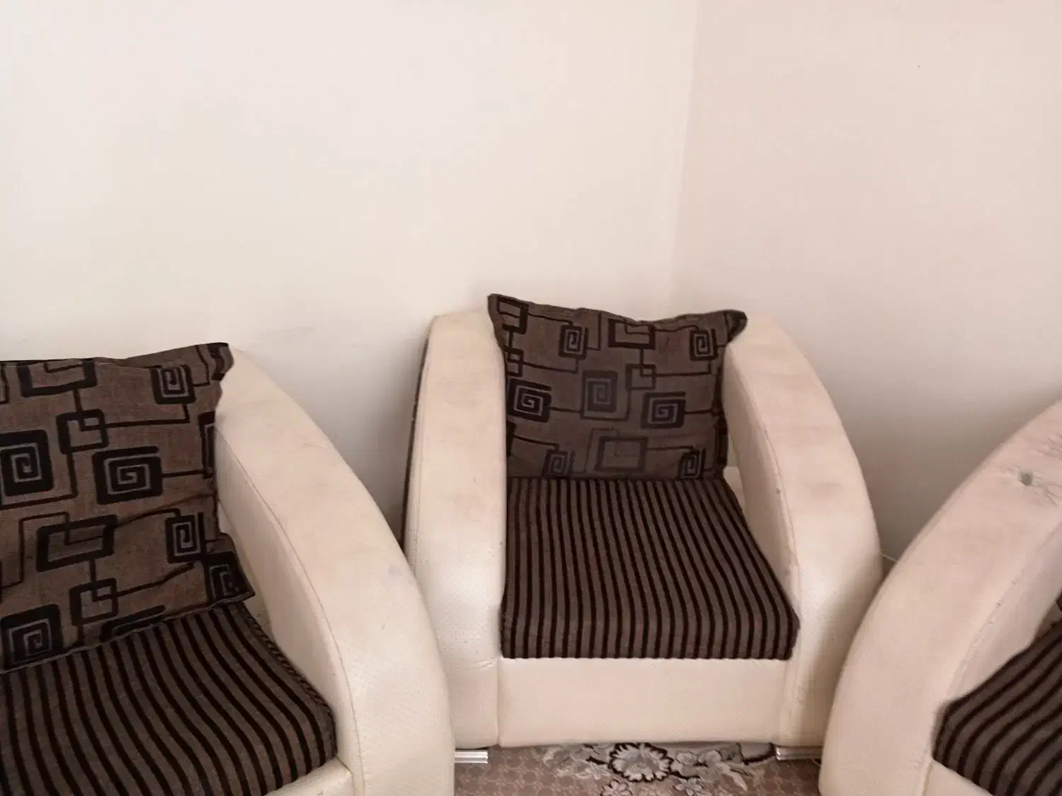 مبل راحتی|مبلمان خانگی و میز عسلی|سبزوار, جوادیه شرقی|دیوار