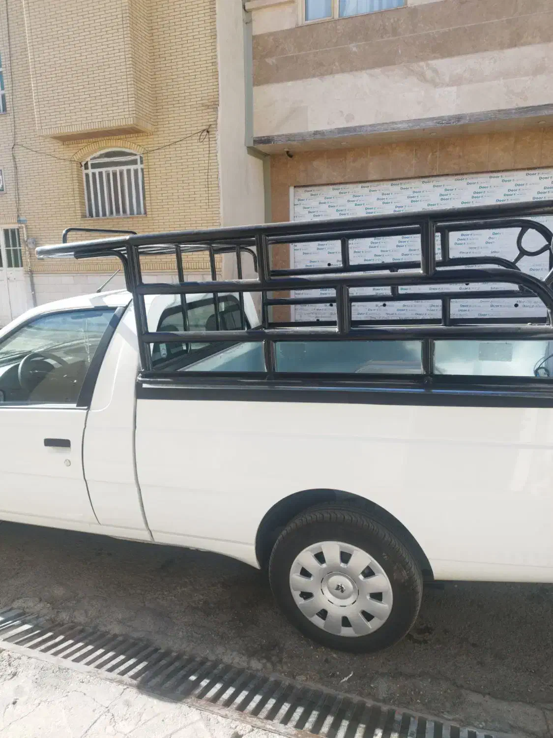 حمل بار با وانت اریسان وحمل مبل به تمام نقاط استان|خدمات حمل و نقل|شیراز, عادل آباد|دیوار