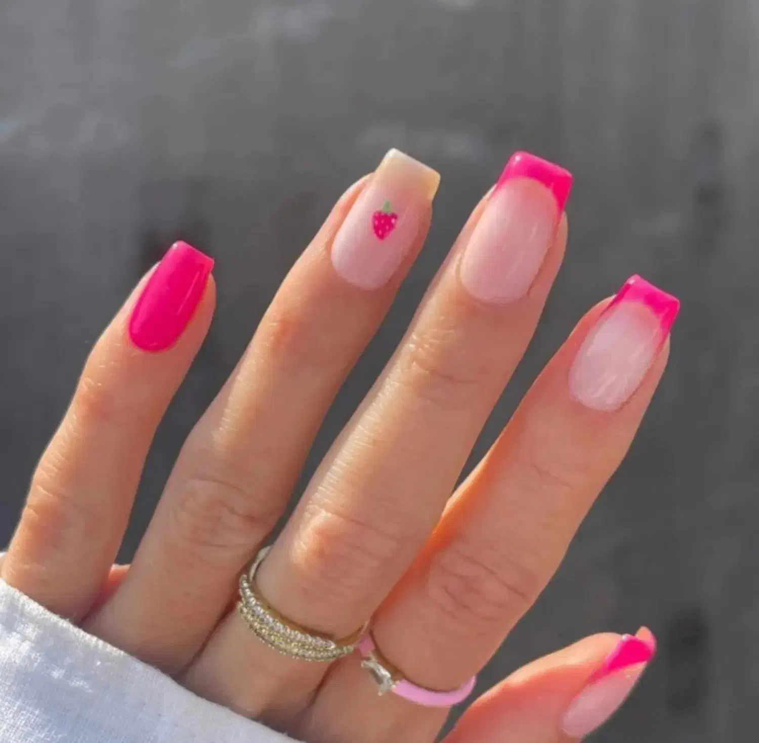 کاشت ناخن|خدمات آرایشگری و زیبایی|مراغه, |دیوار