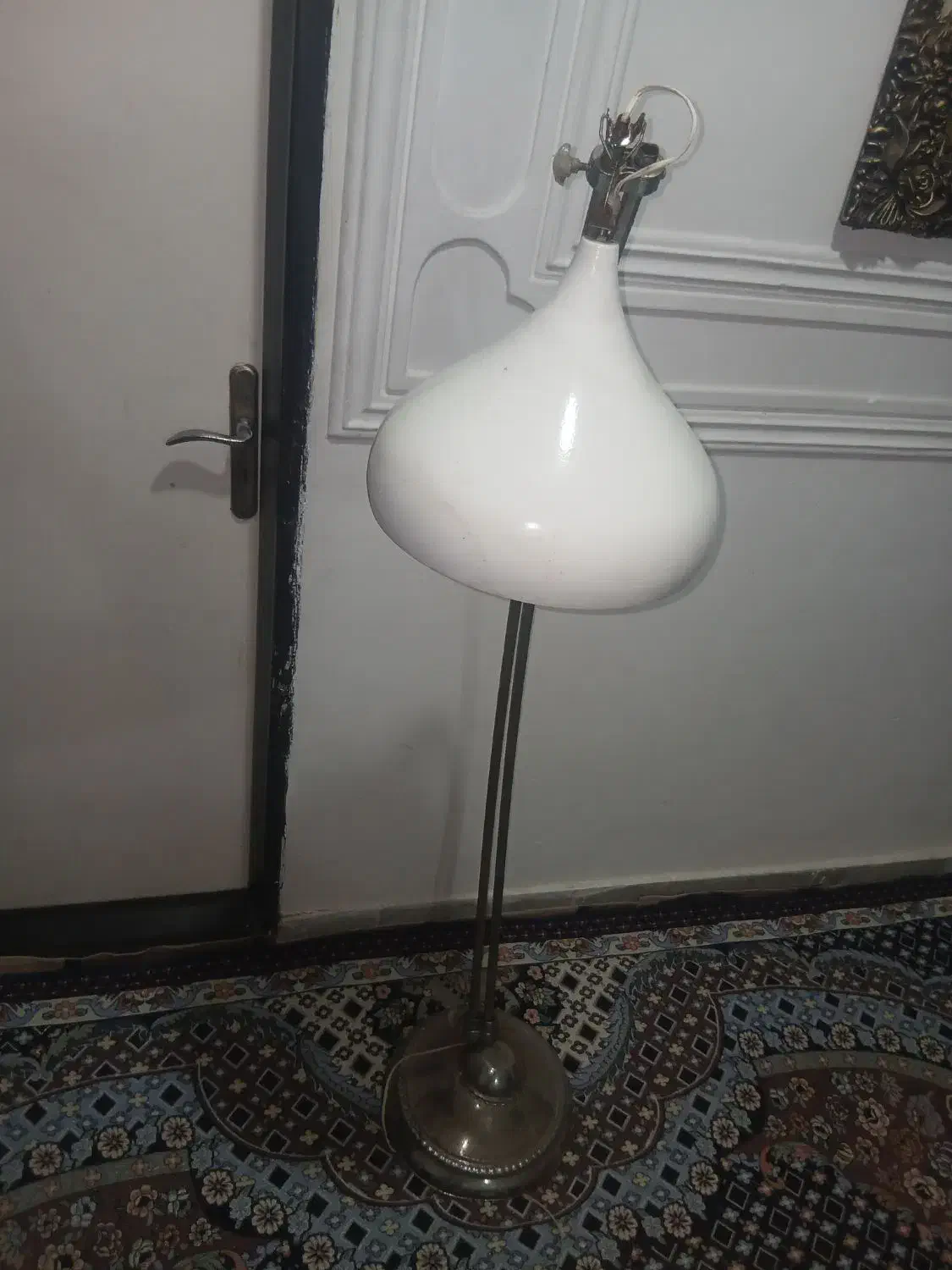 آباژور ایستاده ترتمیز|لامپ و چراغ|رشت, هلال احمر|دیوار