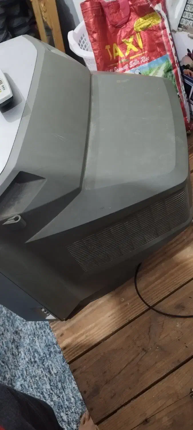 تلویزیون ال جی 21|تلویزیون و پروژکتور|بندر گناوه, |دیوار