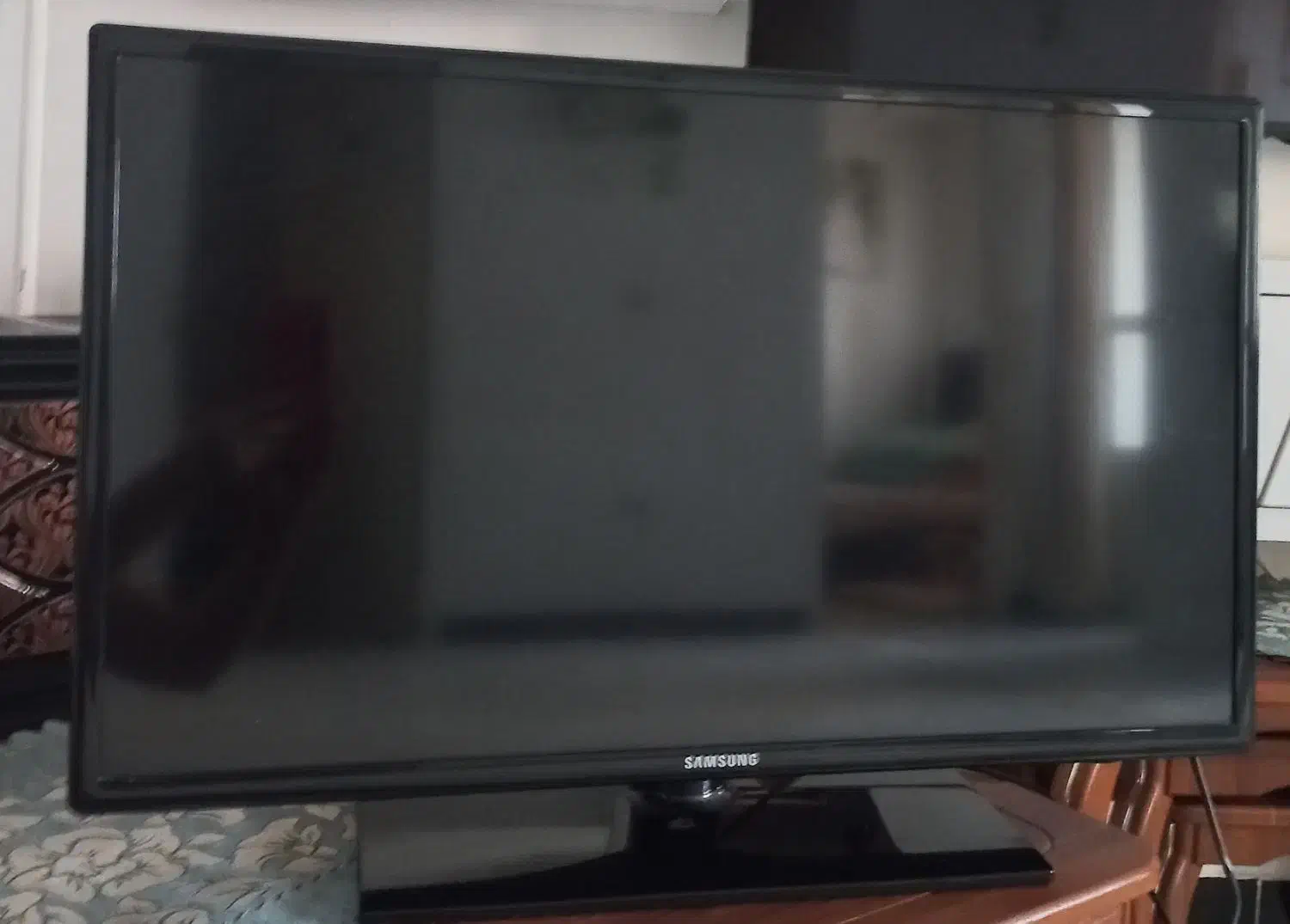 تلوزیون ال ای دی ۳۲ اینج سامسونگ اصل|تلویزیون و پروژکتور|رشت, لاکان|دیوار