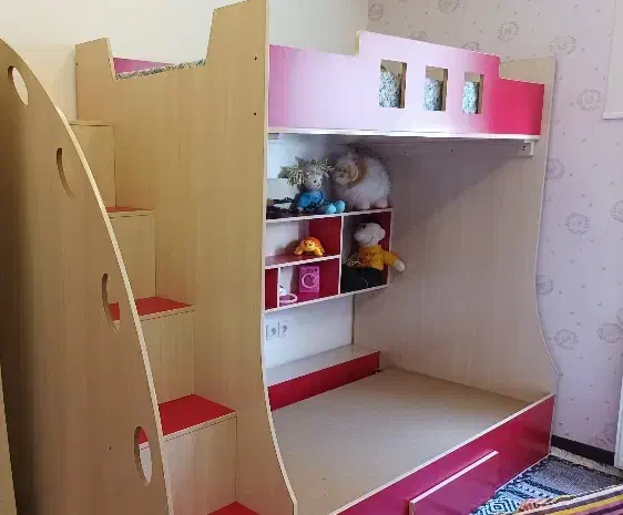 تخت دو طبقه نوجوان|تخت و سرویس خواب|سیرجان, |دیوار