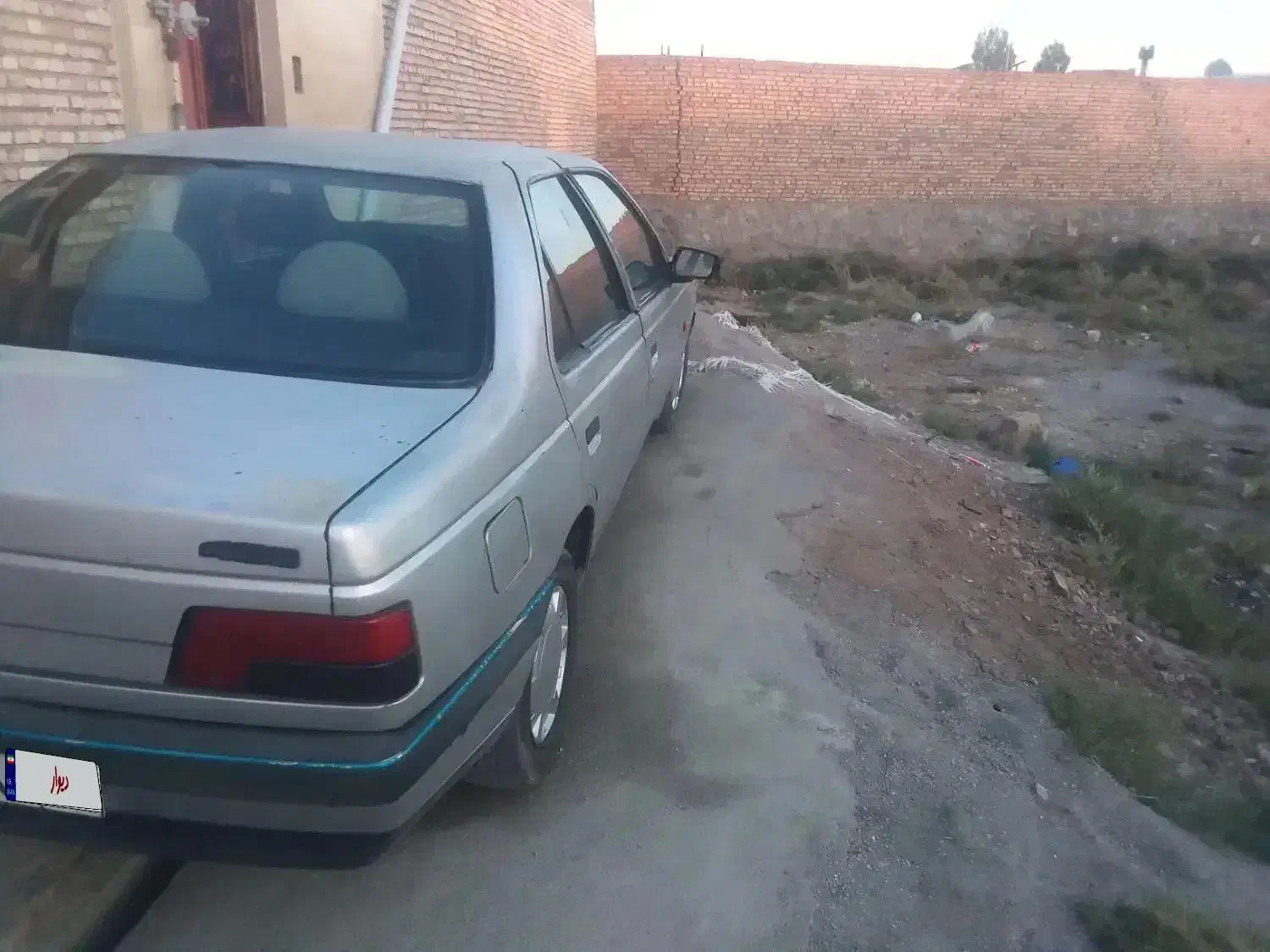 پژو۲۰۰۰پژو|خودرو سواری و وانت|تبریز, |دیوار