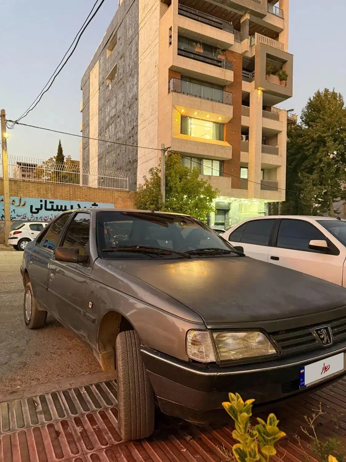 فروش ۴۰۵ خاکستری|خودرو سواری و وانت|یاسوج, |دیوار