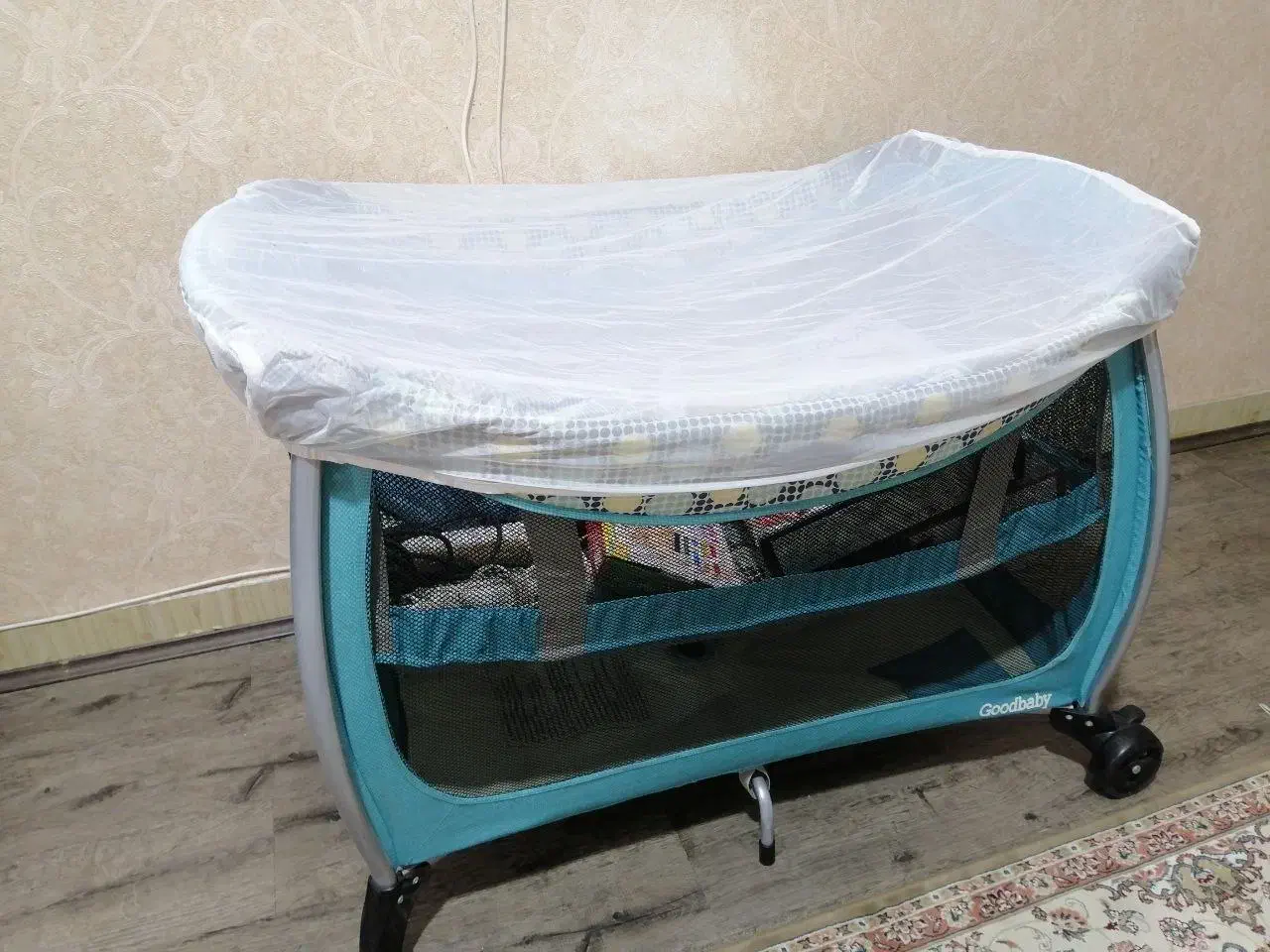 تخت پارک کودک|تخت و صندلی بچه|فردیس, فردیس|دیوار