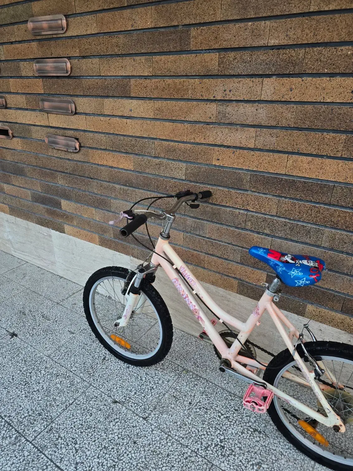 دوچرخه سایز۲۰دنده ای ویواتایوانی بدنه آلمینیوم صفر|دوچرخه، اسکیت، اسکوتر|مشهد, آزادشهر|دیوار