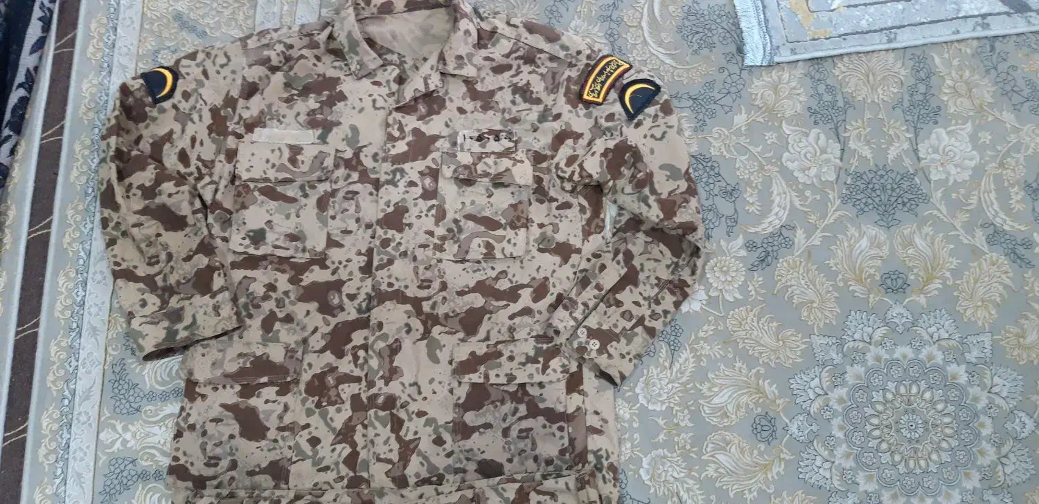 دو دست لباس سربازی ، کارت سبزی جفت دست کش بوکس|لباس|ایلام, |دیوار