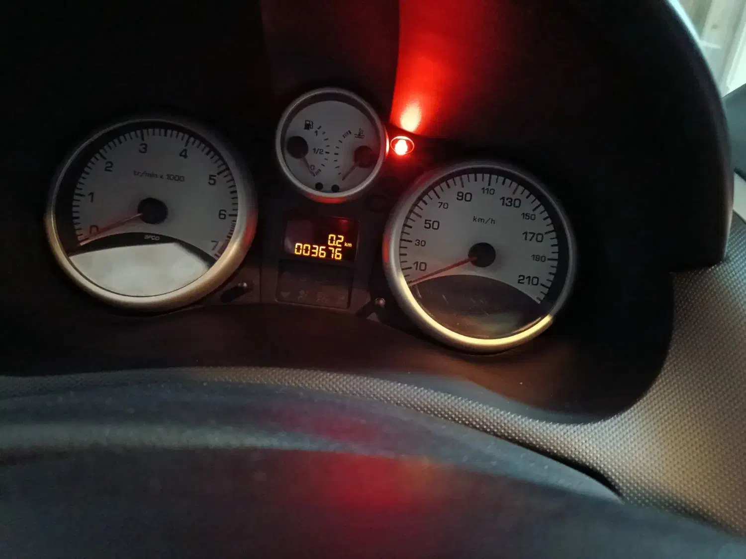 207پانا مدل 1403|خودرو سواری و وانت|کرمان, |دیوار