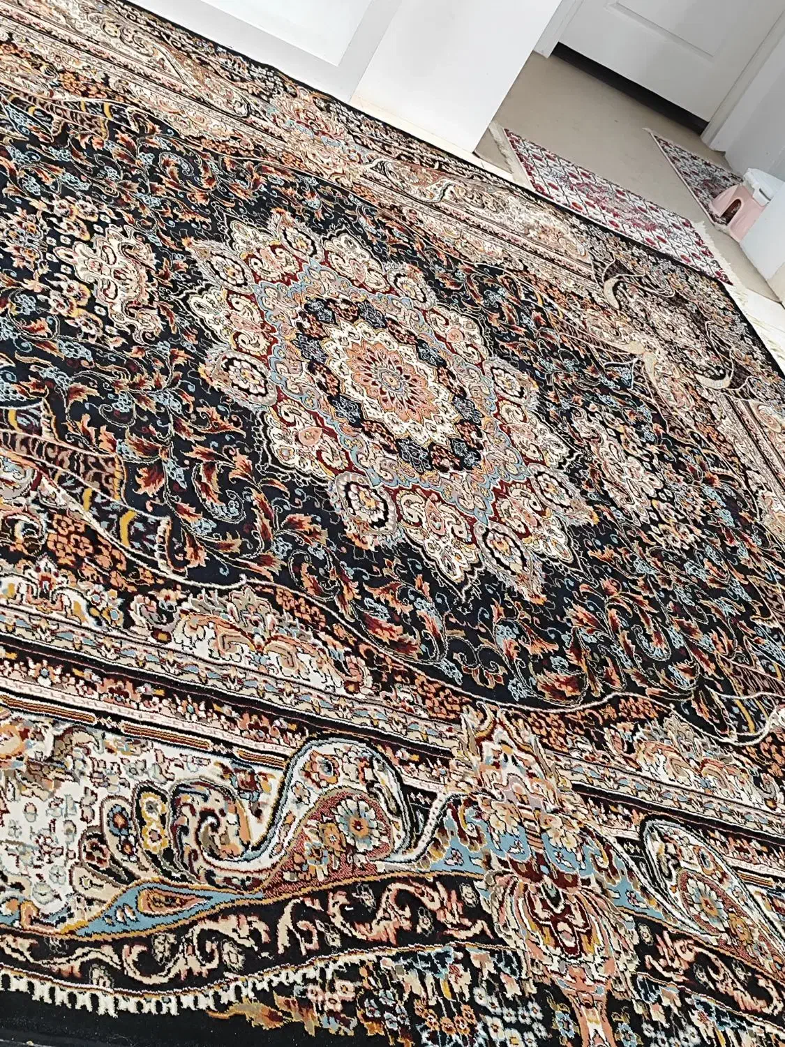 یک جفت قالی نگین مشهد ۷۰۰ شانه ۹متری|فرش|صدرا-فارس, فاز ۲|دیوار