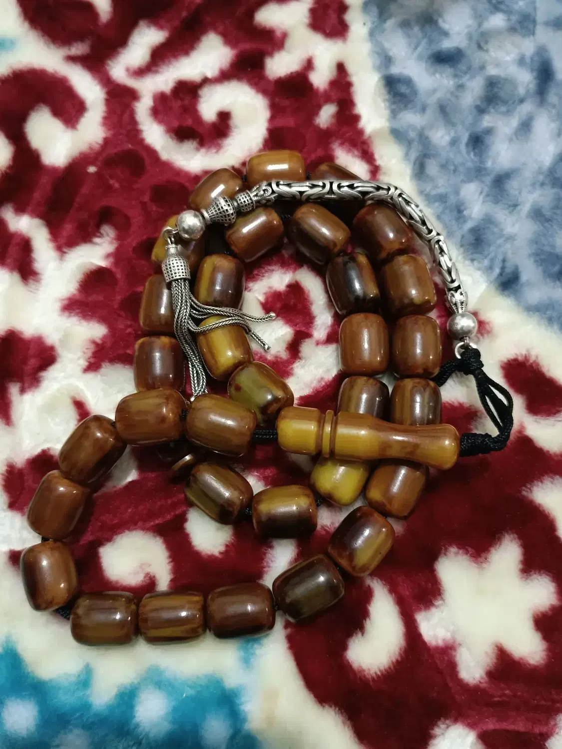 انواع تسبیح سندلوس قدیمی|کلکسیون اشیاء عتیقه|اصفهان, مسجد مصلی|دیوار