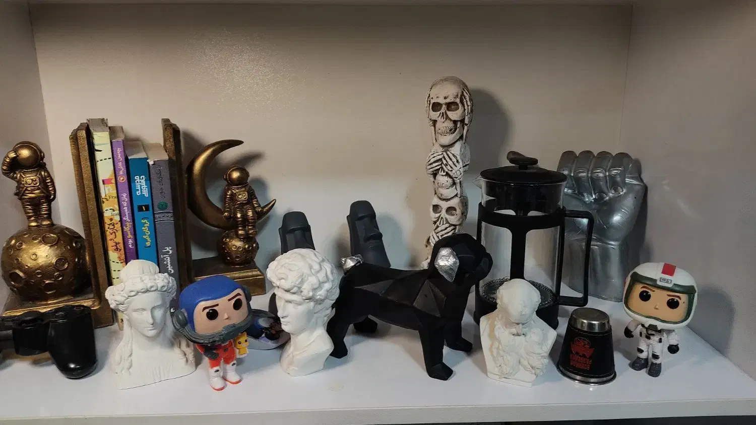 مجسمه و وسایل دکوری|مجسمه، تندیس، ماکت|اهواز, گلستان|دیوار