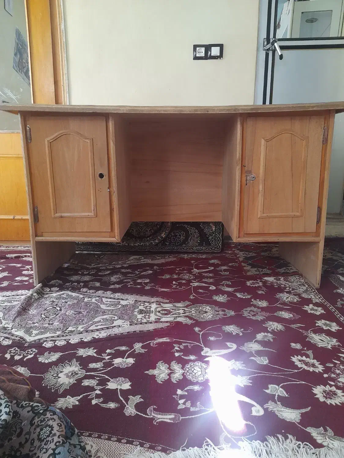 میز تحریر|میز تحریر و کامپیوتر|همدان, |دیوار