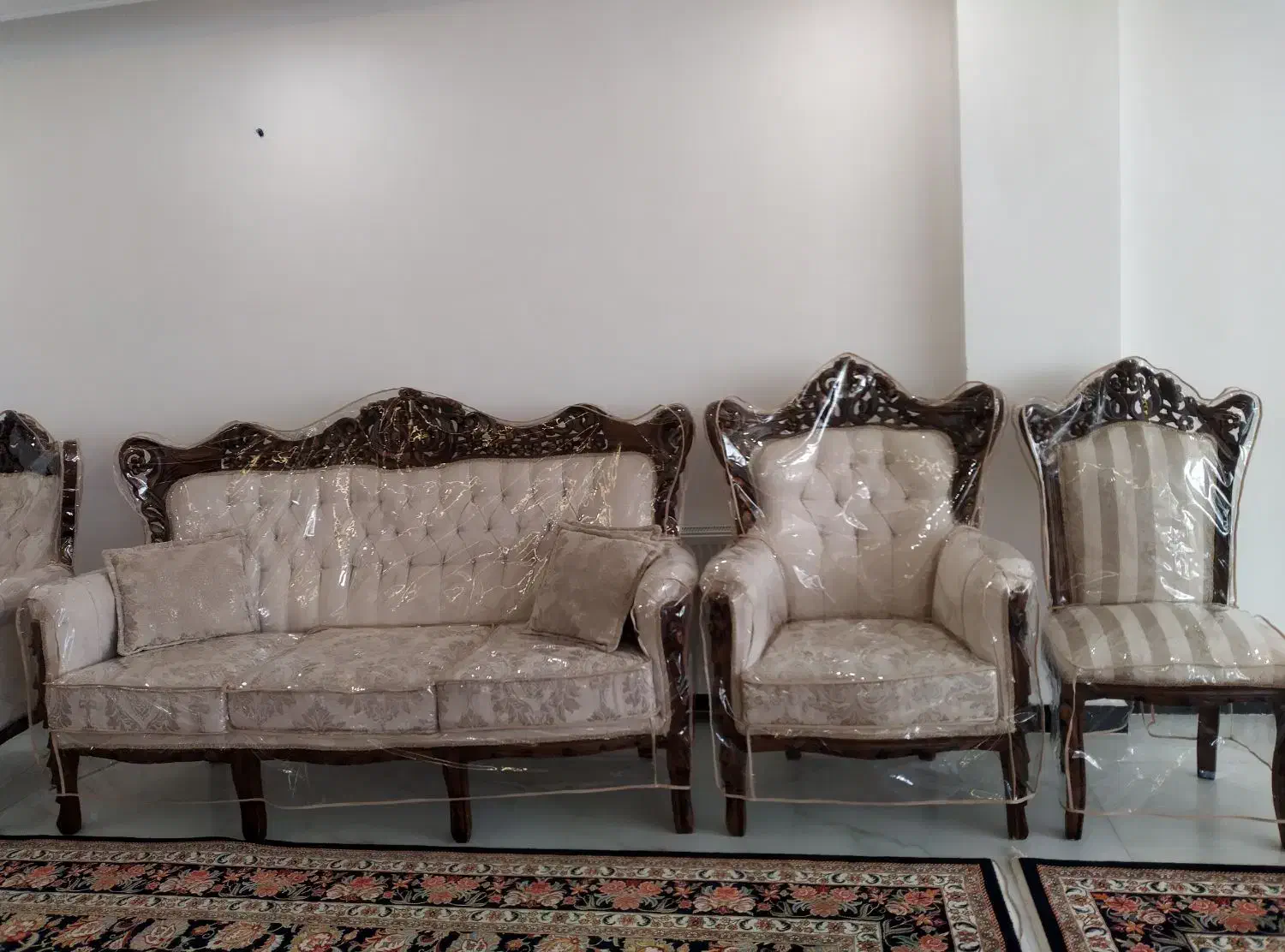 کاور مبل ژله ای و پارچه ای|مبلمان خانگی و میز عسلی|همدان, |دیوار