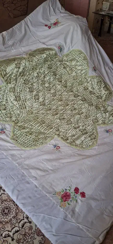 یک عددلحاف دونفره|رختخواب، بالش، پتو|قزوین, |دیوار