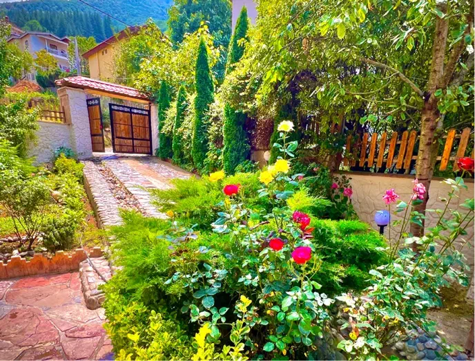 اجاره شبانه ویلا استخر دار|اجارهٔ کوتاهمدت ویلا و باغ|کلاردشت, |دیوار