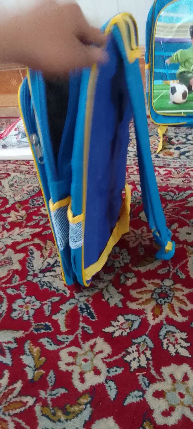 کیف نو|کفش و لباس بچه|تربت جام, شیخ احمد جامی|دیوار