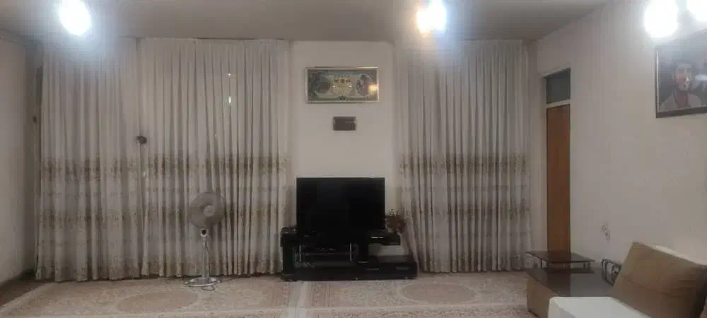 منزل دوخوابه شخصی|اجارهٔ خانه و ویلا|شیراز, پشم شیشه|دیوار