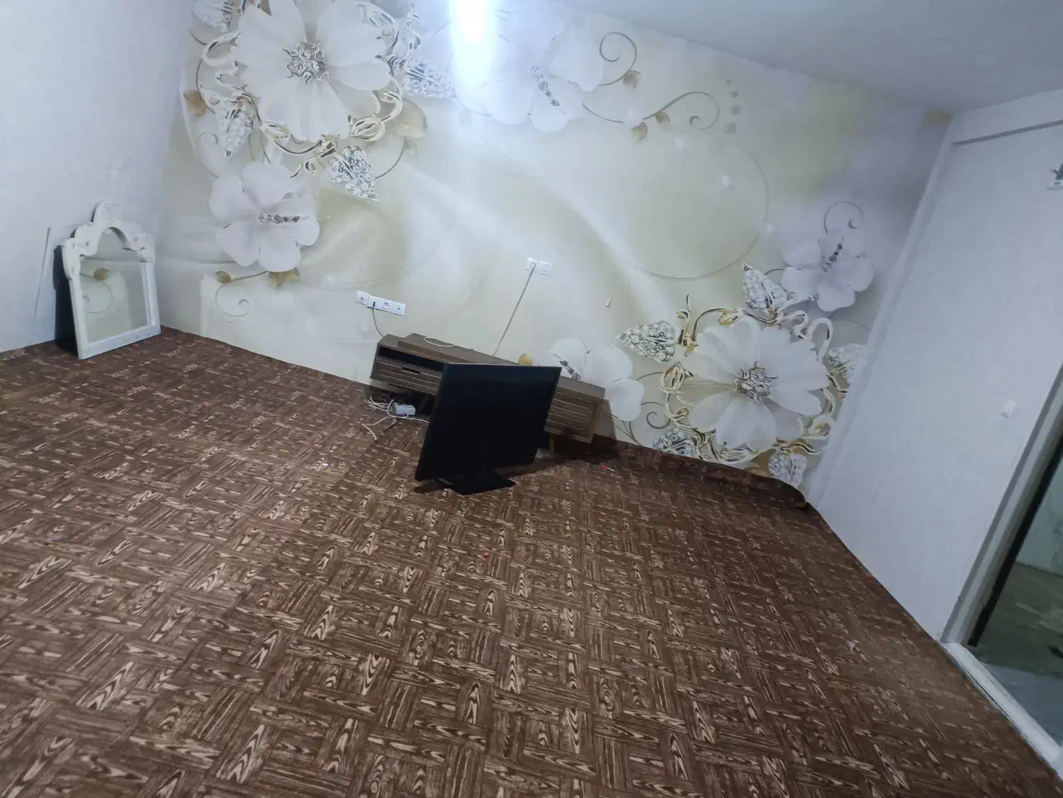 موکت طرح پارکت دو تیکه باهم.|موکت|قزوین, |دیوار