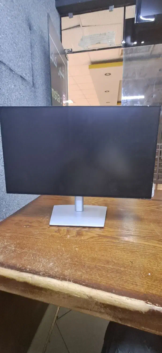 مانیتور ۲۴ اینچ فریملس دل پایه اصلی|قطعات و لوازم جانبی رایانه|تهران, سلسبیل شمالی|دیوار