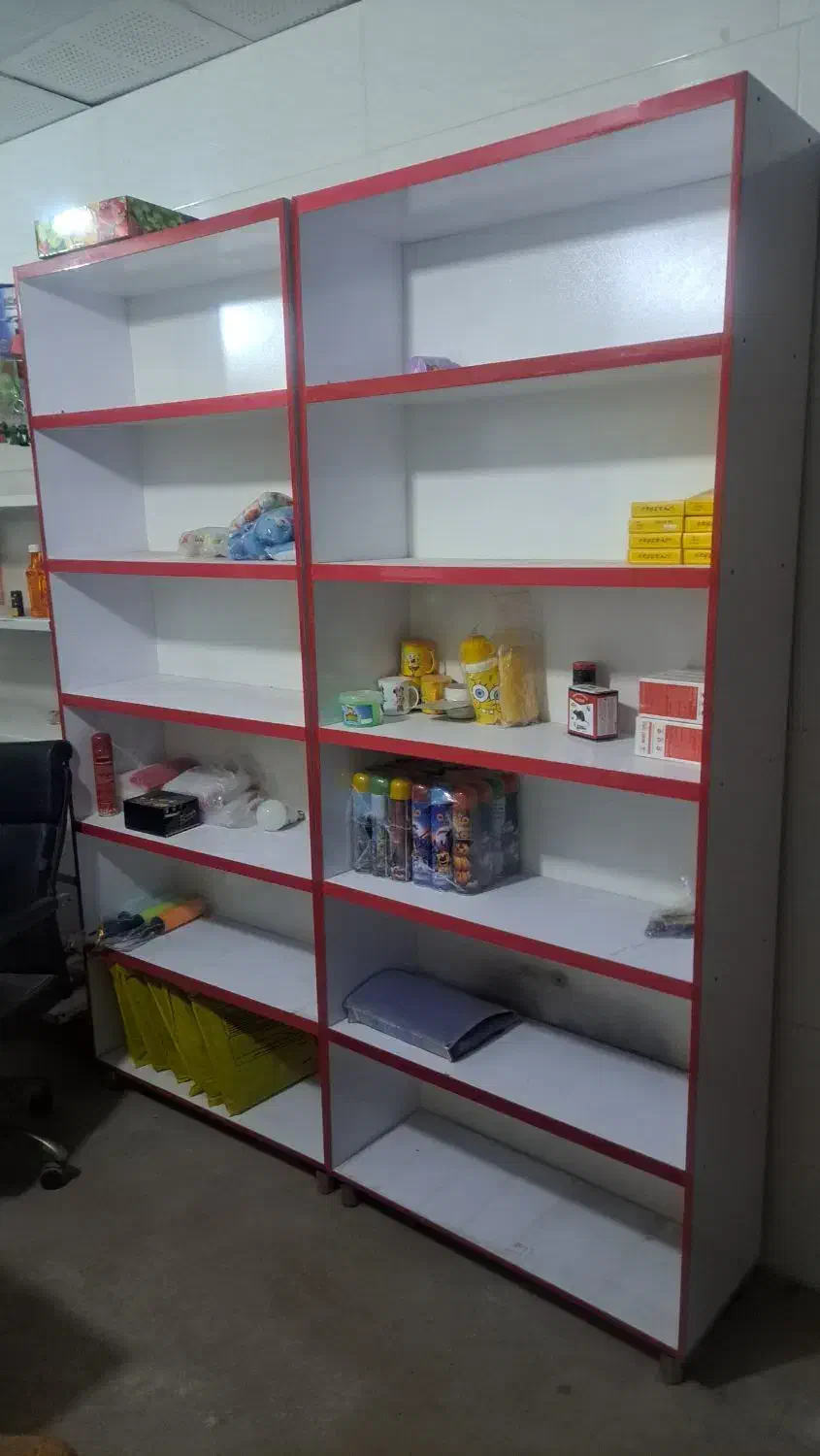 قفسه ملامین در حد نو|کتابخانه، شلف، قفسه‌های دیواری|زرند, |دیوار