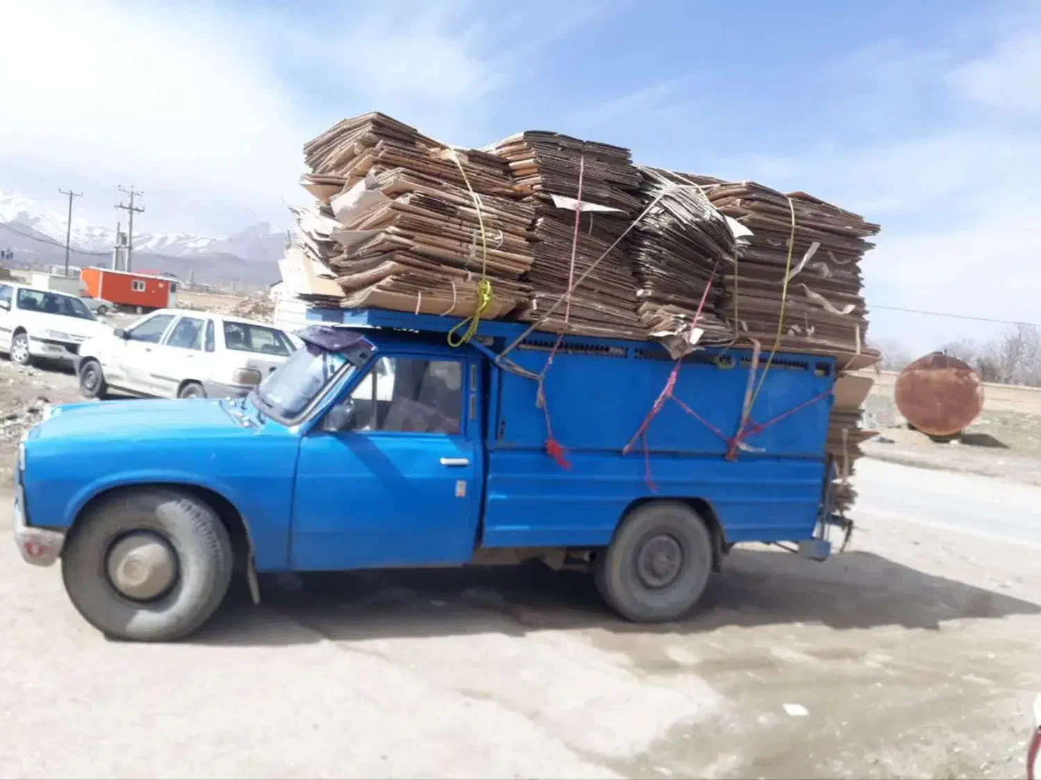 ضایعات خریدآهن مس کارتن کاغذ قوطی رانی پت نان خشک|عمده‌فروشی|قم, شهدا|دیوار