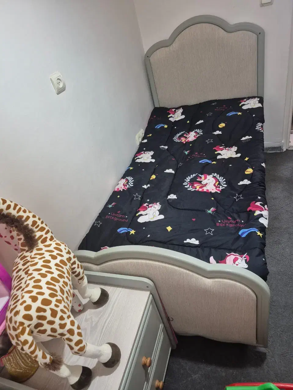 تخت و کمد و پاتختی برند کمجاچوب|تخت و سرویس خواب|کرج, مصباح|دیوار