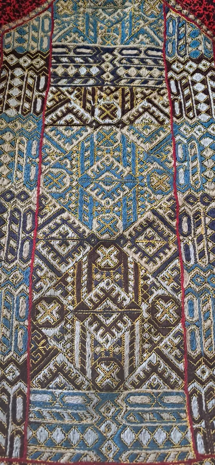 زی استین|لباس|آزادشهر, |دیوار