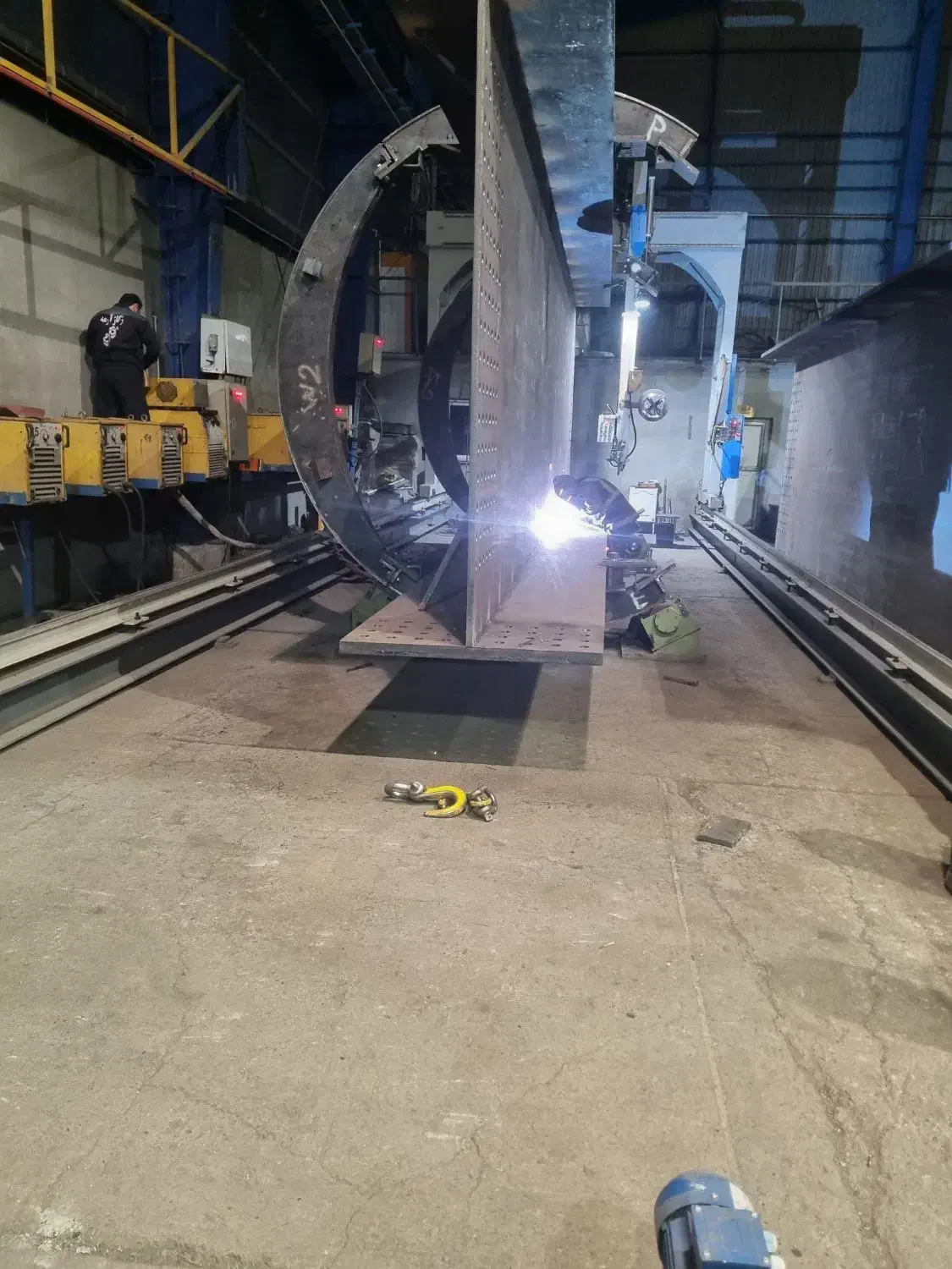 نیروی کار|استخدام صنعتی، فنی، مهندسی|هشتگرد, تهران دشت|دیوار