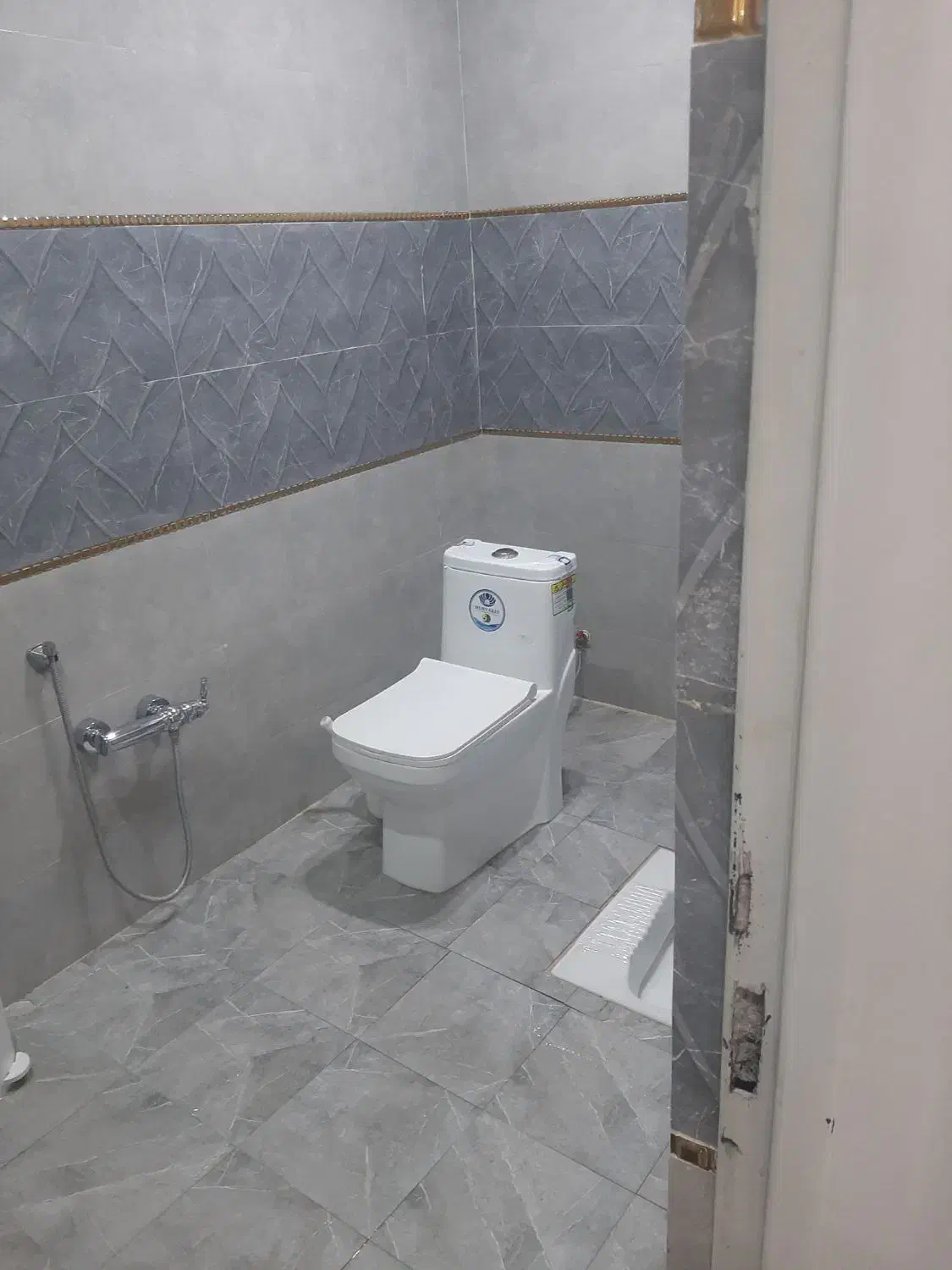 فروش آپارتمان ۱۵۵ متر شهرک روحانیون|فروش آپارتمان|نسیمشهر, |دیوار