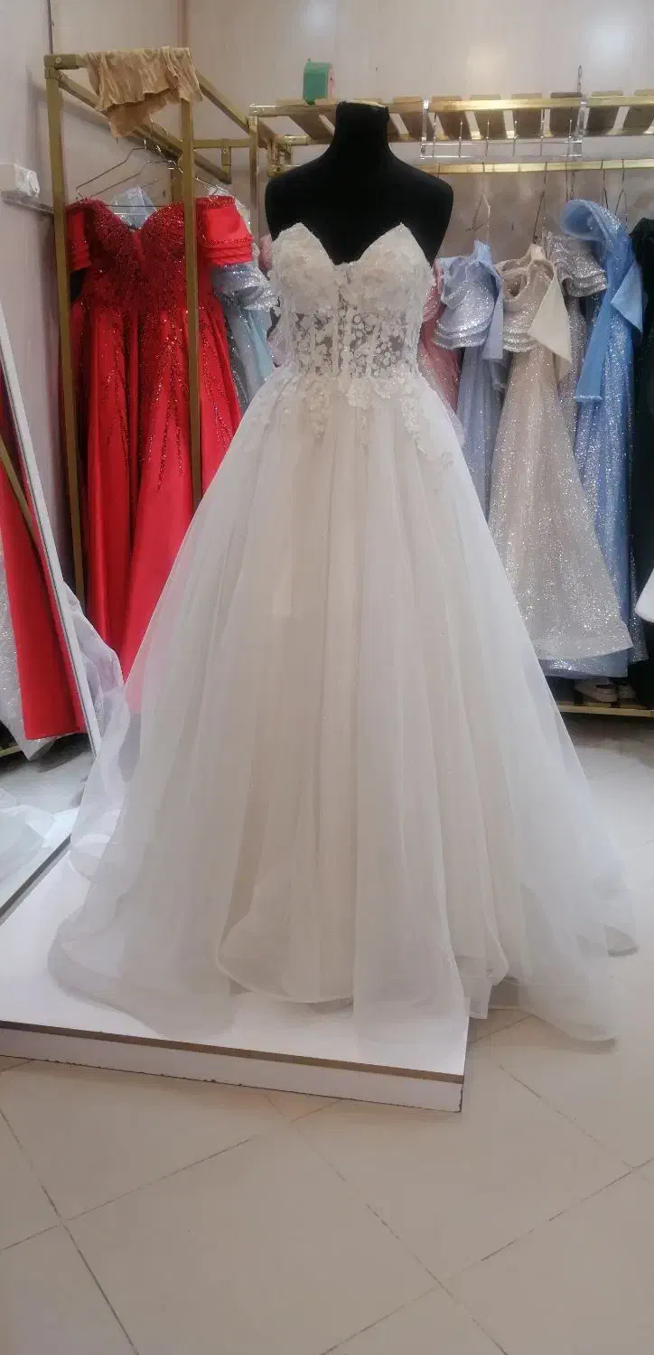 فروش لباس عروس دامن اسکارلت با زیره شاین بیده|لباس|کرج, برغان|دیوار