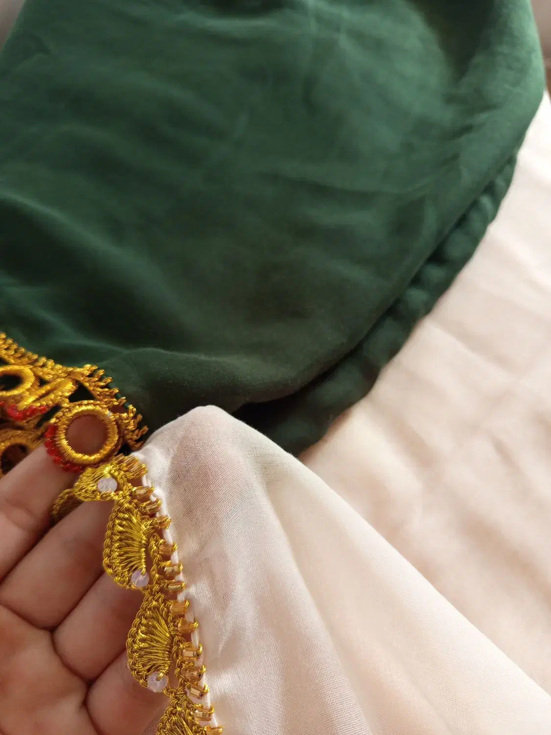 چادر گلابتونی|لباس|بندرعباس, |دیوار