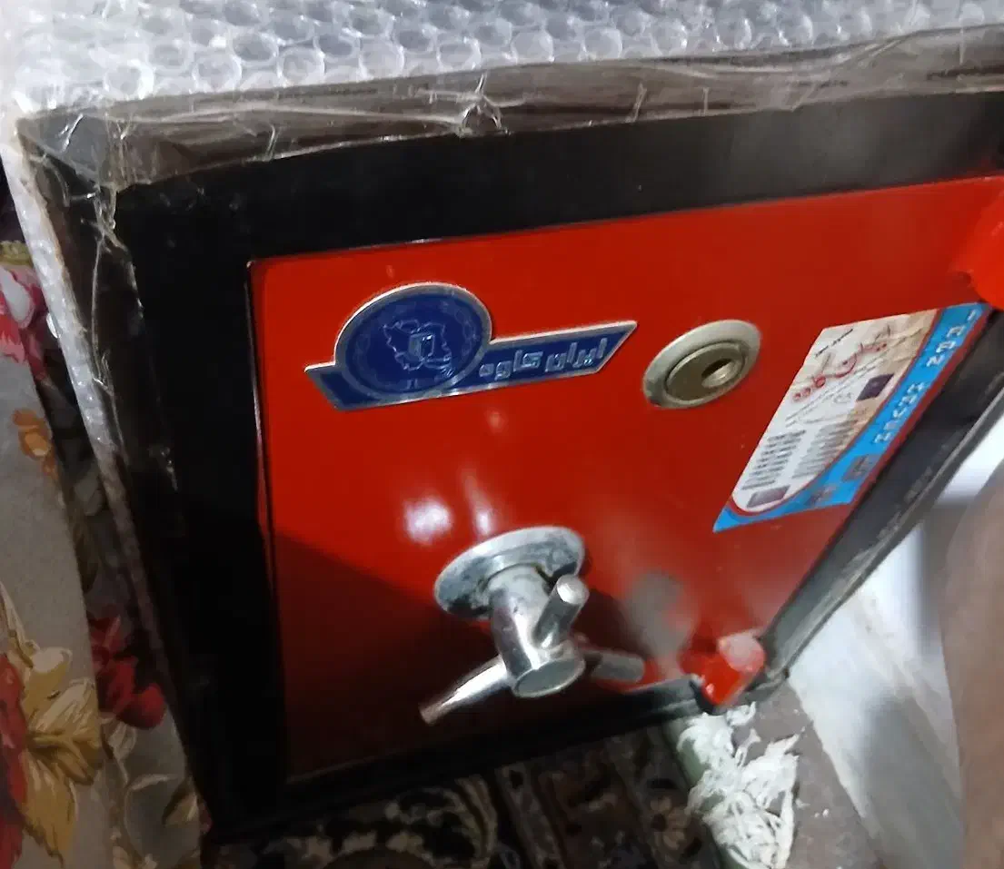 گاو صندوق|ابزارآلات|رشت, یخسازی|دیوار