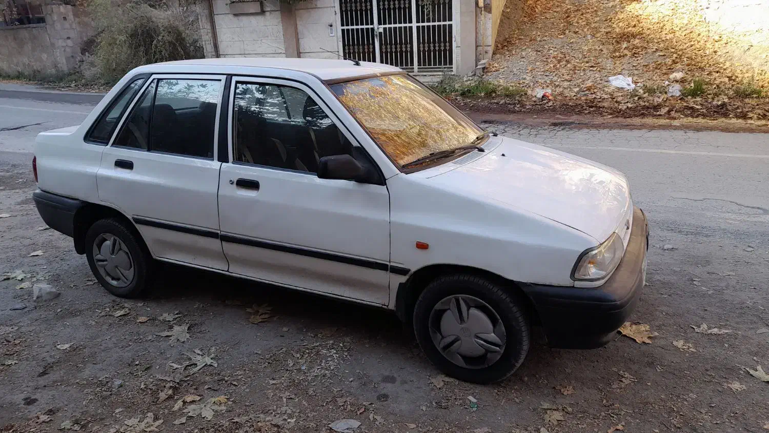 پراید ۱۳۱ مدل ۹۰ بنزینی خانگی سالم|خودرو سواری و وانت|مشهد, دانشجو|دیوار