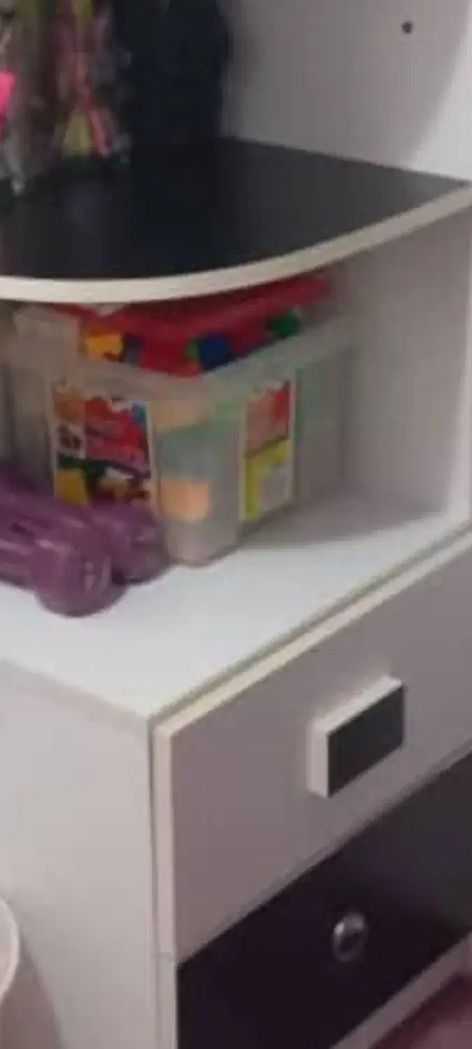 سرویس خواب همواره با کاناپه ویترین وساعت ایستاده|تخت و سرویس خواب|نوشهر, |دیوار