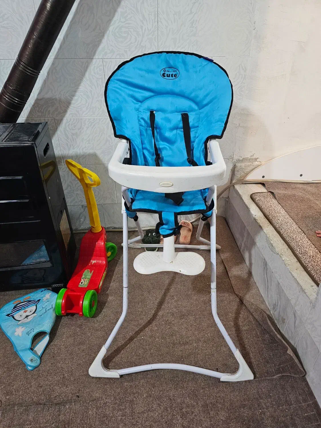 صندلی غذای کودک و صندلی راک کودک یا گهواره ای|تخت و صندلی بچه|کرمانشاه, |دیوار