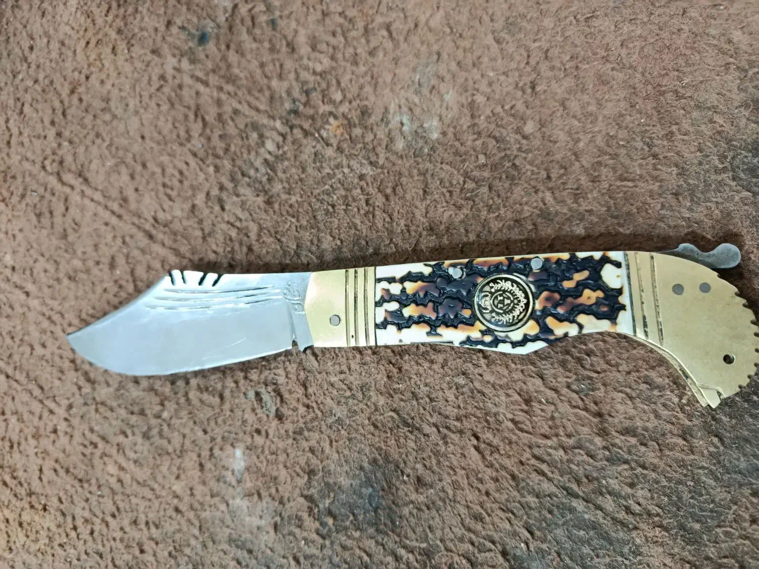 چاقو دنده ای|کوهنوردی و کمپینگ|ایرانشهر, |دیوار