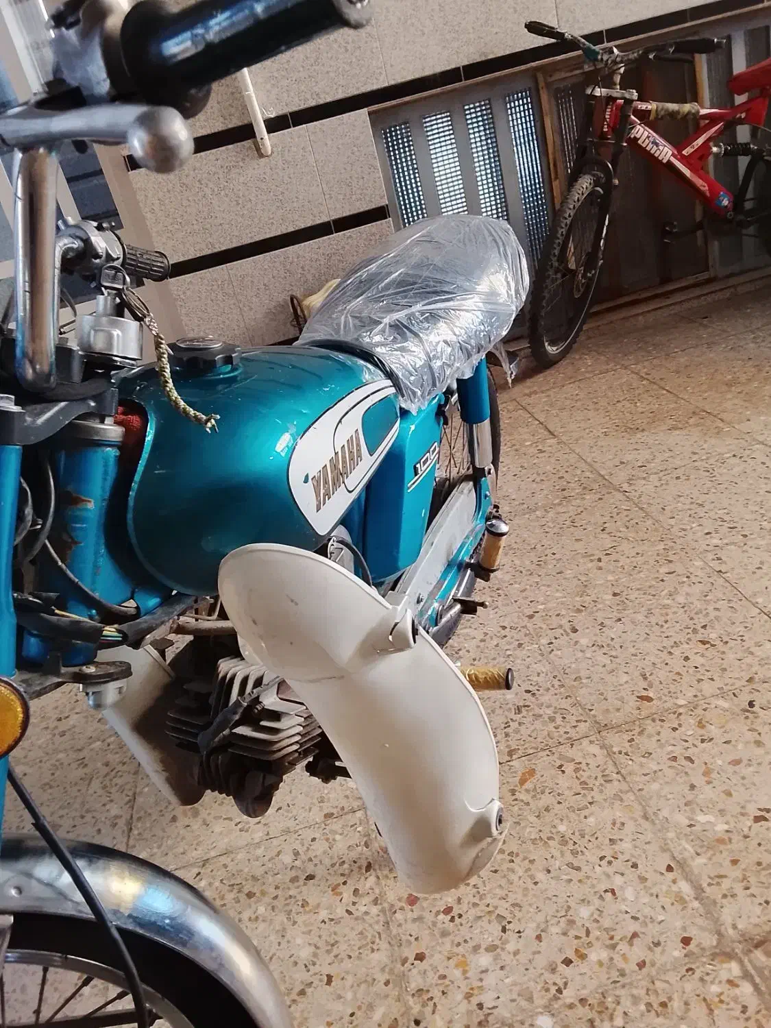 یاماها 100|موتورسیکلت|میبد, |دیوار