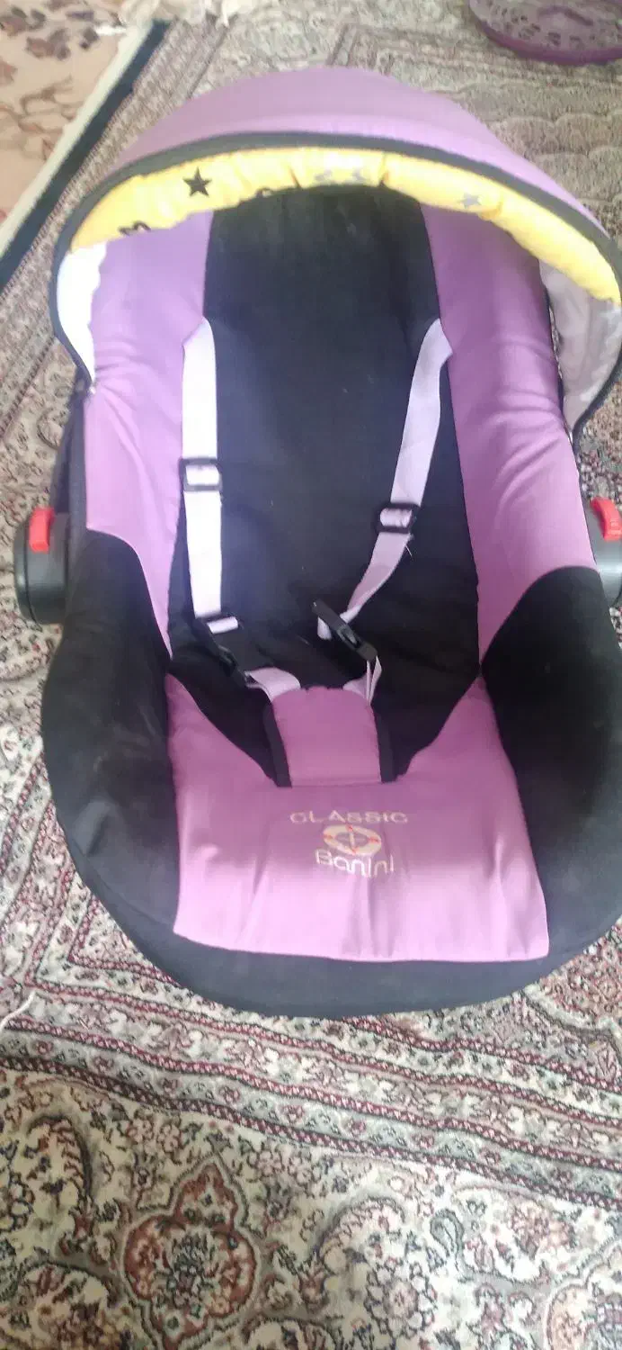 کریر همراه با کیف|اسباب و اثاث بچه|ارومیه, |دیوار