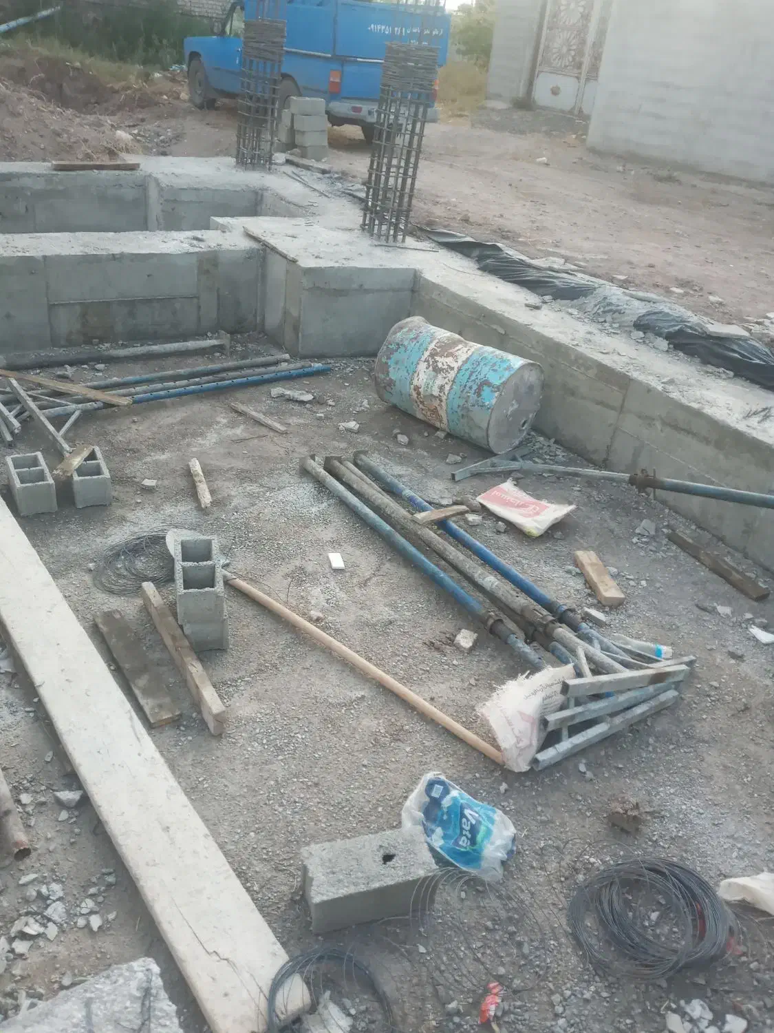 استا کار آرماتوربند روز مزد و دستمزد میخوایم|استخدام معماری، عمران و ساختمانی|اردبیل, |دیوار